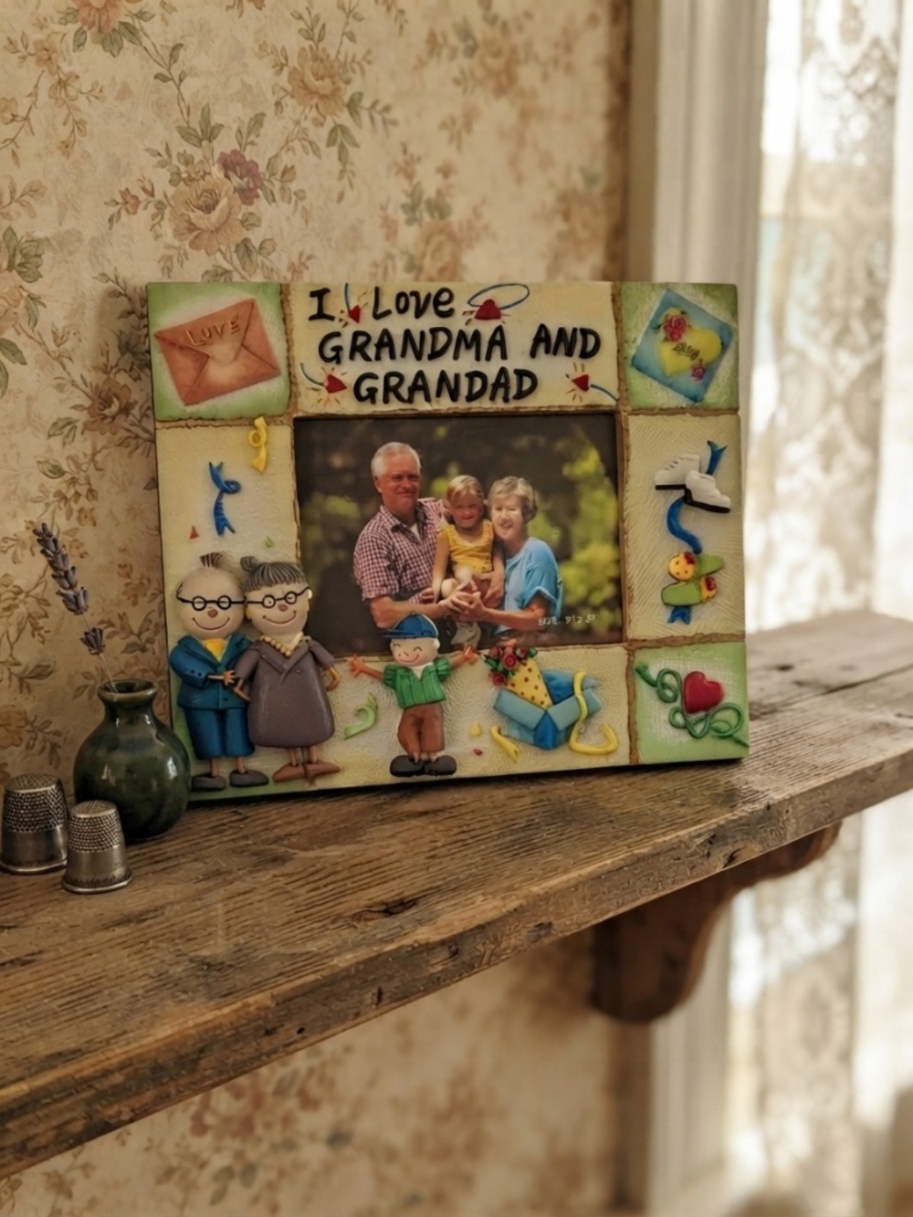 Vintage I Love Grandma And Grandad Decorative 3D Whimsical Photo Frame